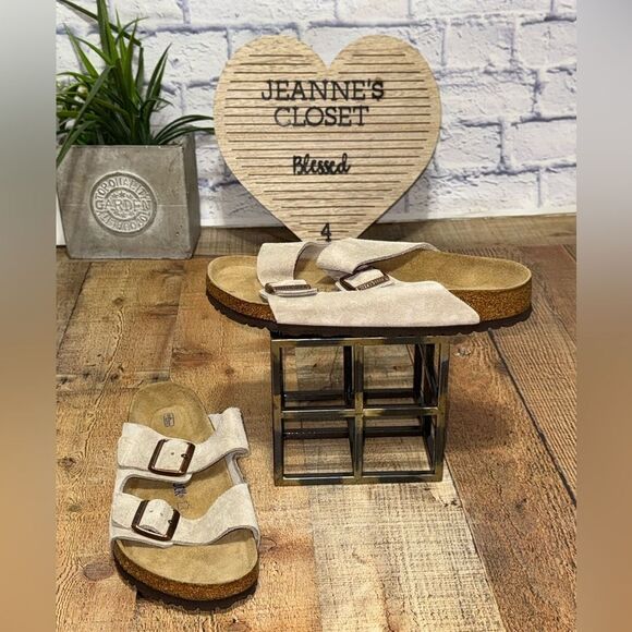 Birkenstock Arizona Soft Footbed Taupe Suede Leather Casual Unisex's Sandals - Picture 2 of 10